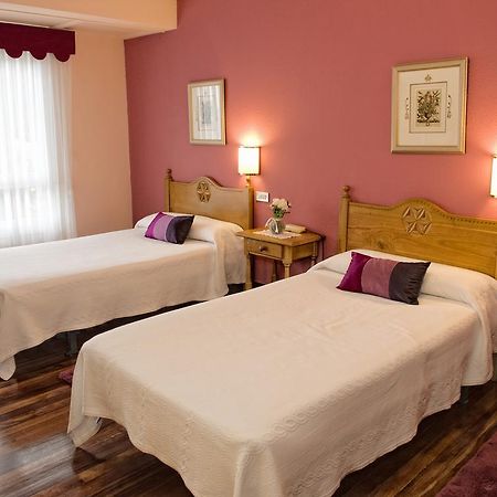 ברמאו Hotel Txaraka מראה חיצוני תמונה