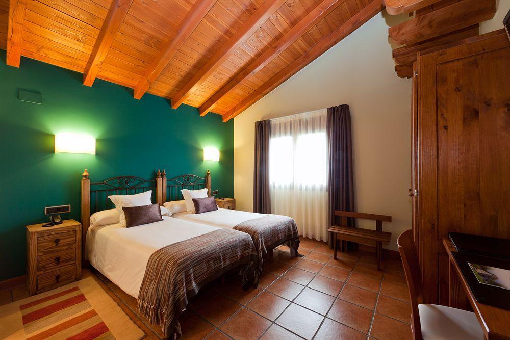 ברמאו Hotel Txaraka מראה חיצוני תמונה