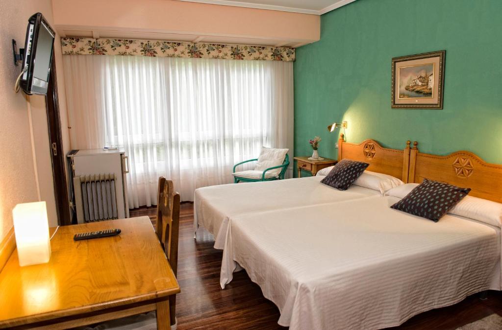 ברמאו Hotel Txaraka מראה חיצוני תמונה