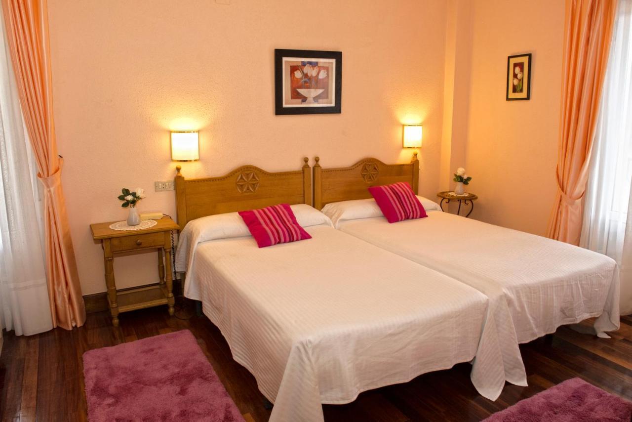 ברמאו Hotel Txaraka מראה חיצוני תמונה